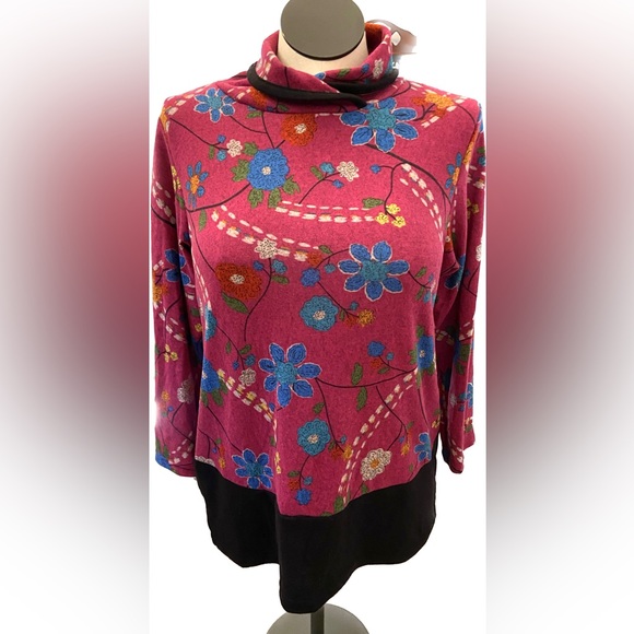 Soft Cozy Sweater, Raspberry Blue Yellow Black, Light Weight Easy Care NWOT L/XL - Picture 1 of 8